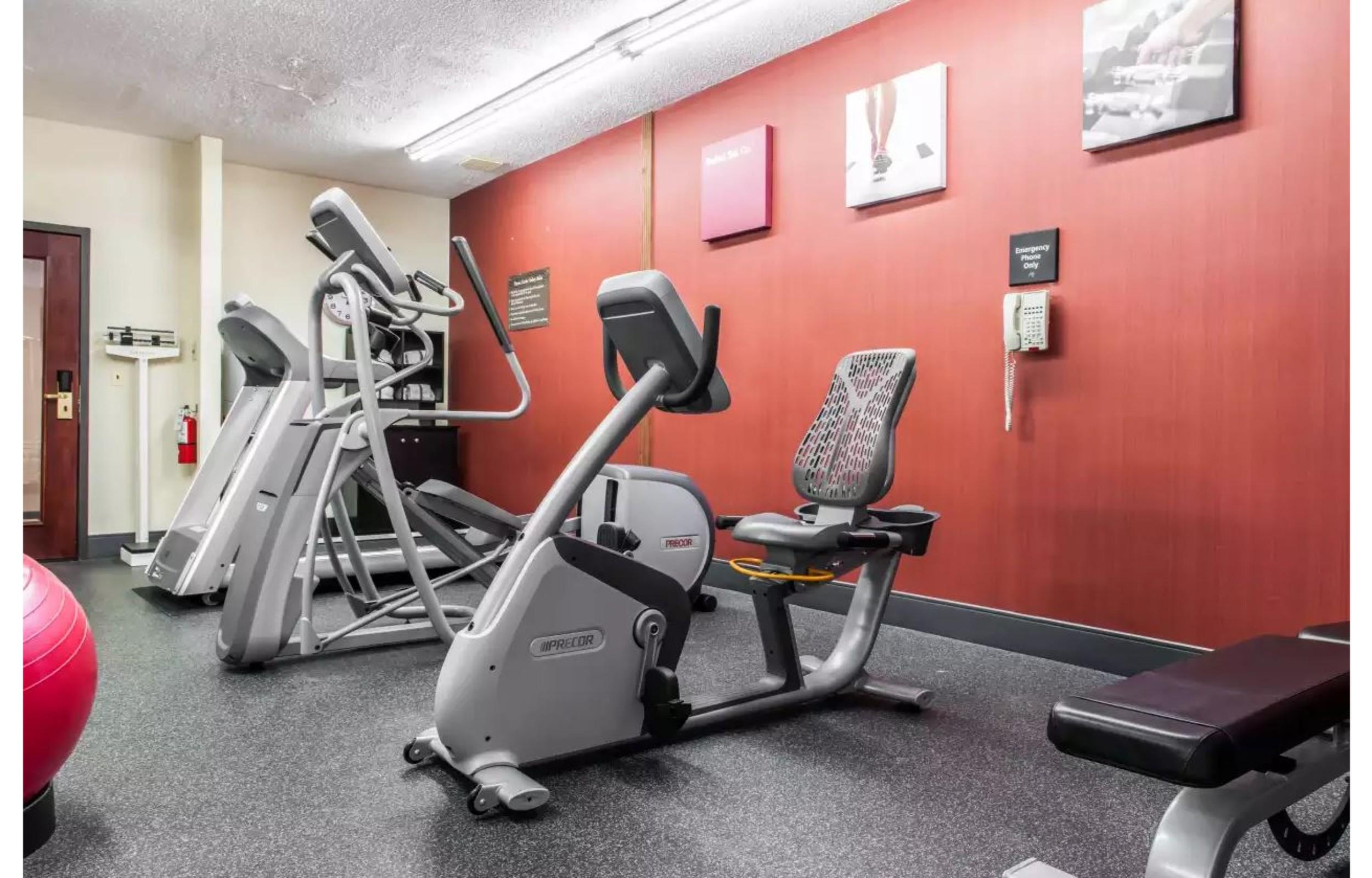Comfort Inn Blue Ash North Екстериор снимка