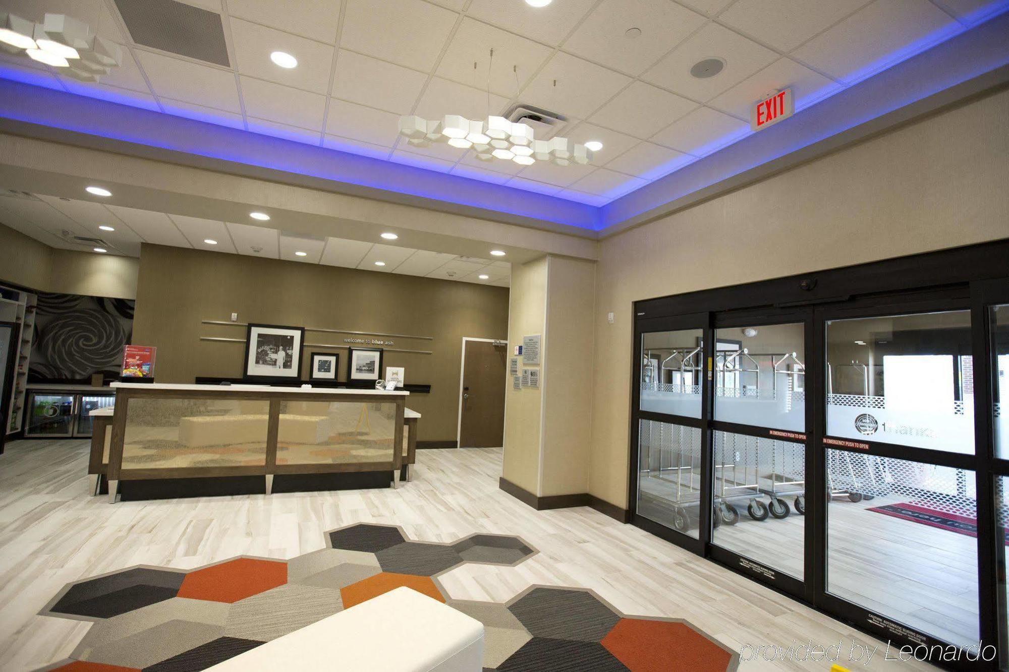 Comfort Inn Blue Ash North Екстериор снимка