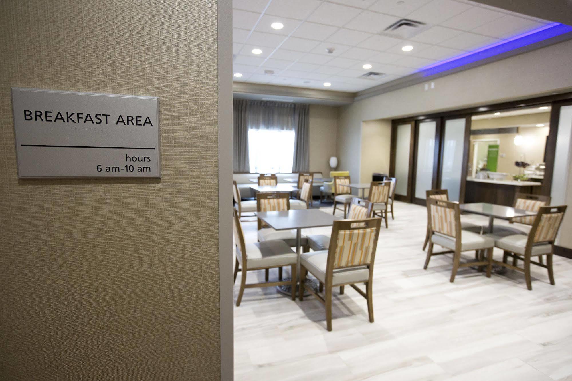 Comfort Inn Blue Ash North Екстериор снимка